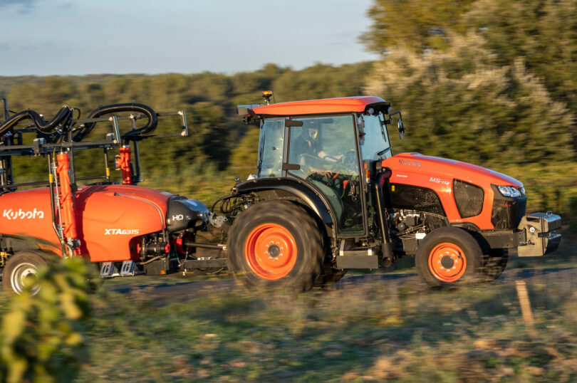 Kubota M6002 Narrow Opryskiwacz XTA