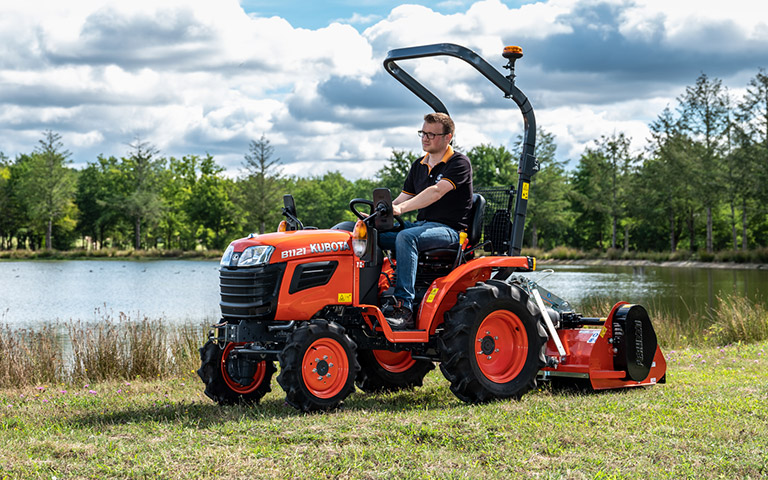 Kompaktowy traktorek Kubota B1